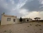 ۶۵۰۰ متر مزرعه صنعتی پرورش و استحصال زهر عقرب 